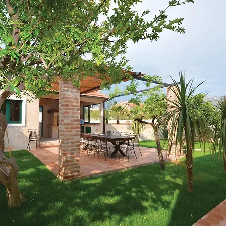 Lovely In With House Sea View 스플리트