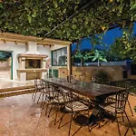 Ferienhaus Luxurious In Split